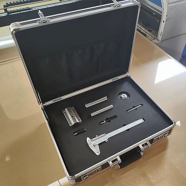 中人ZRCH-05模具锥顶座测绘尝试拆卸