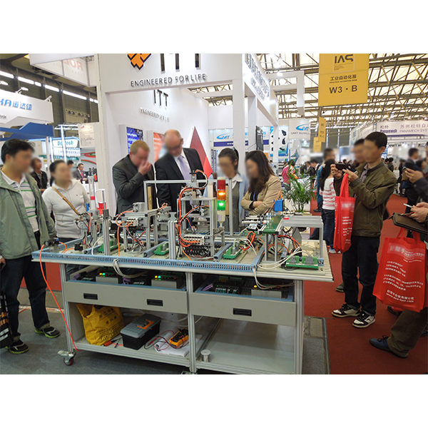 设想制作将来!PLC测验考试台引领先生接轨产业4.0(图1) 设想制作将来!PLC测验考试台引领先生接轨产业4.0(图1)