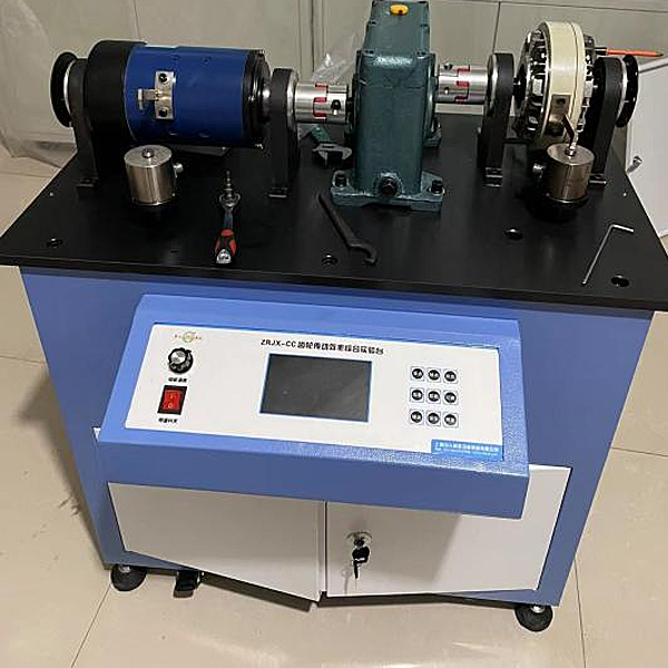 立异利用讲授装备,摸索教导讲授新形式(图2) 立异利用讲授装备,摸索教导讲授新形式(图2)