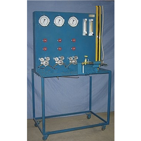 电工手艺尝试室(图1) 电工手艺尝试室(图1)